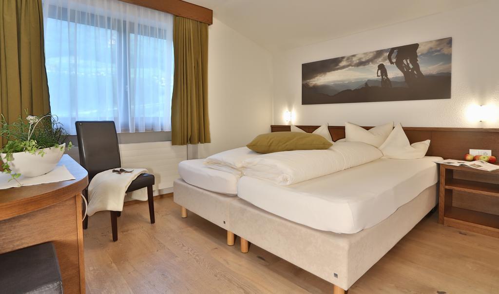Hotel Garni Fiegl Apart Sölden Exteriör bild