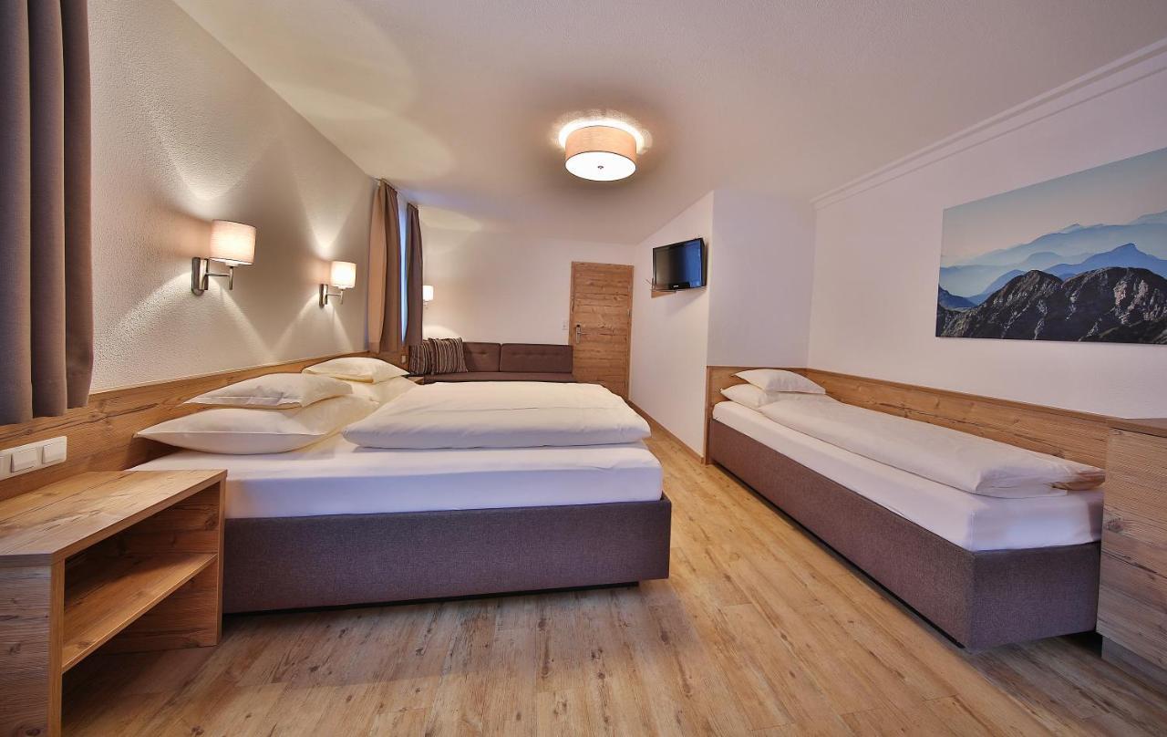 Hotel Garni Fiegl Apart Sölden Exteriör bild