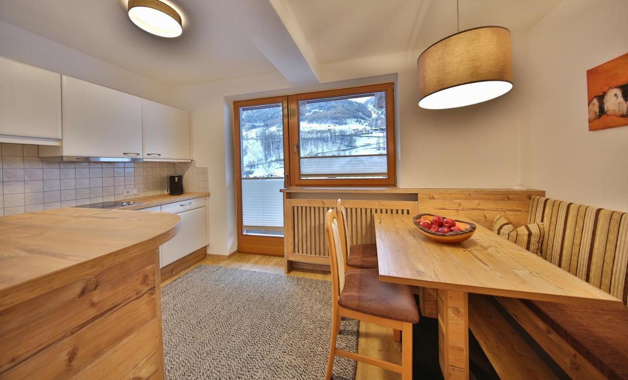 Hotel Garni Fiegl Apart Sölden Exteriör bild
